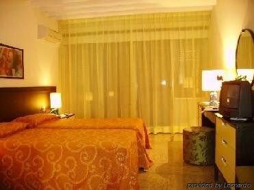 Apartahotel Garden 4*